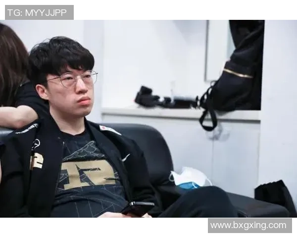 赛后分析：RNG与V5对决中的表现与状态全面解读